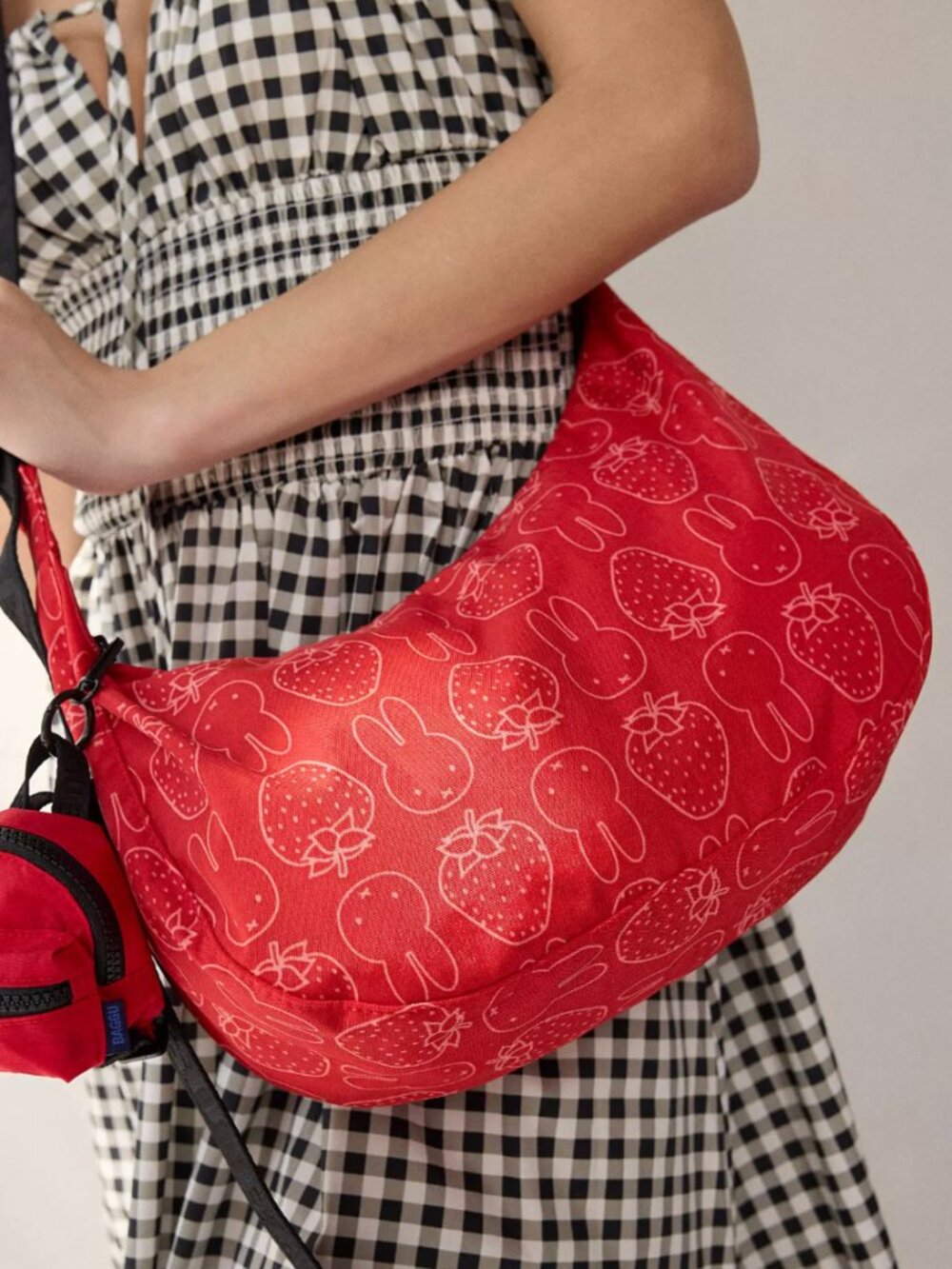 NWT BAGGU & Miffy UO Exclusive Medium Nylon Crescent Bag Strawberry Red